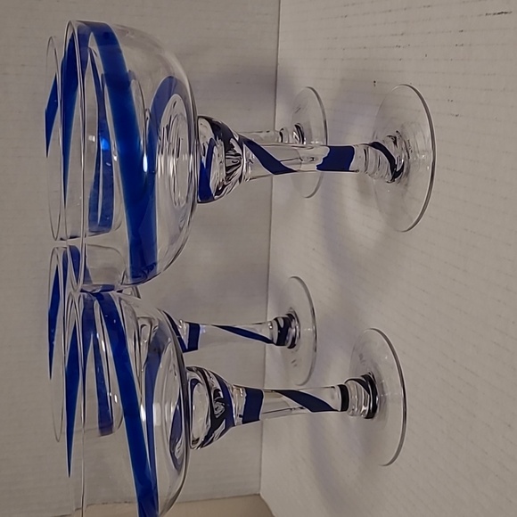 Set of 4 Mouth-blown Margarita Cocktail Glasses - Picture 2 of 16